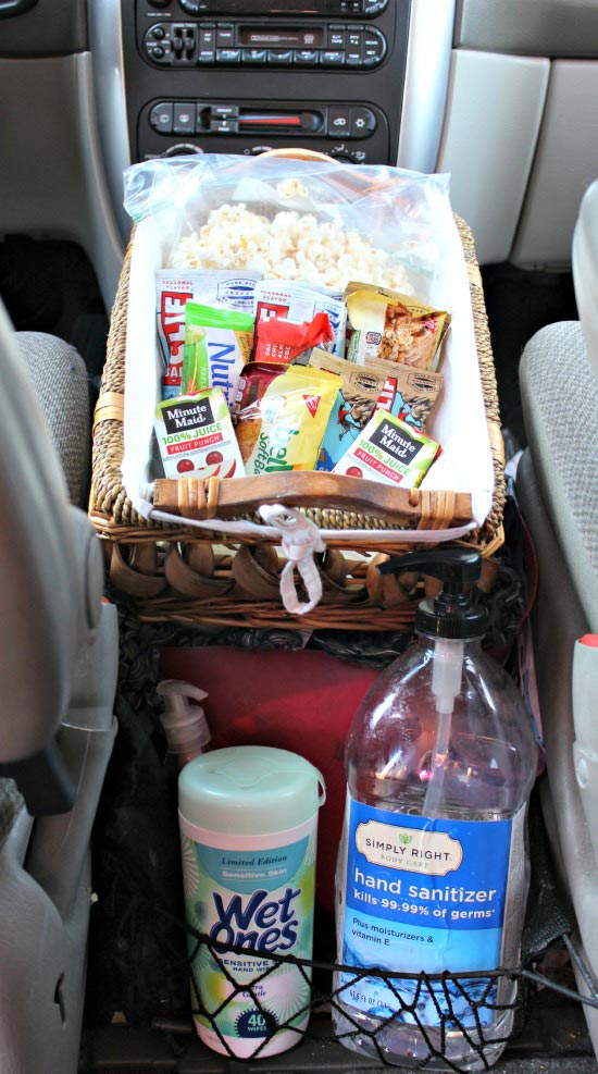 Packing list for family road trip - healthy snacks, no tech ideas and what to bring