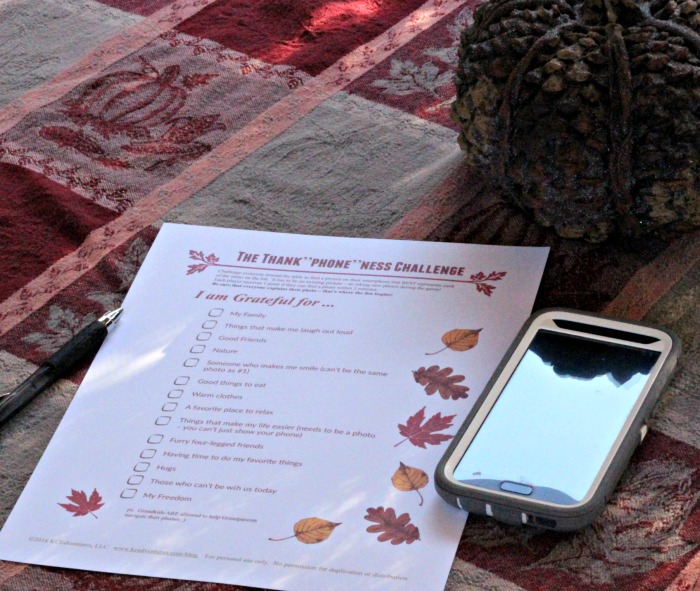 thanksgiving scavenger hunt for adults and kids